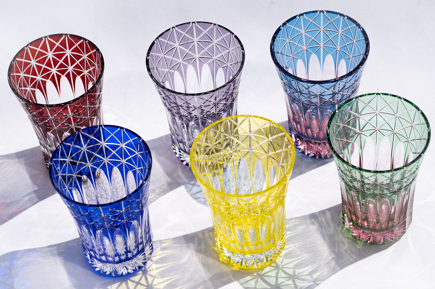 M-7528-Y Diamond and Scale Pattern Open Top Tumbler, Yellow