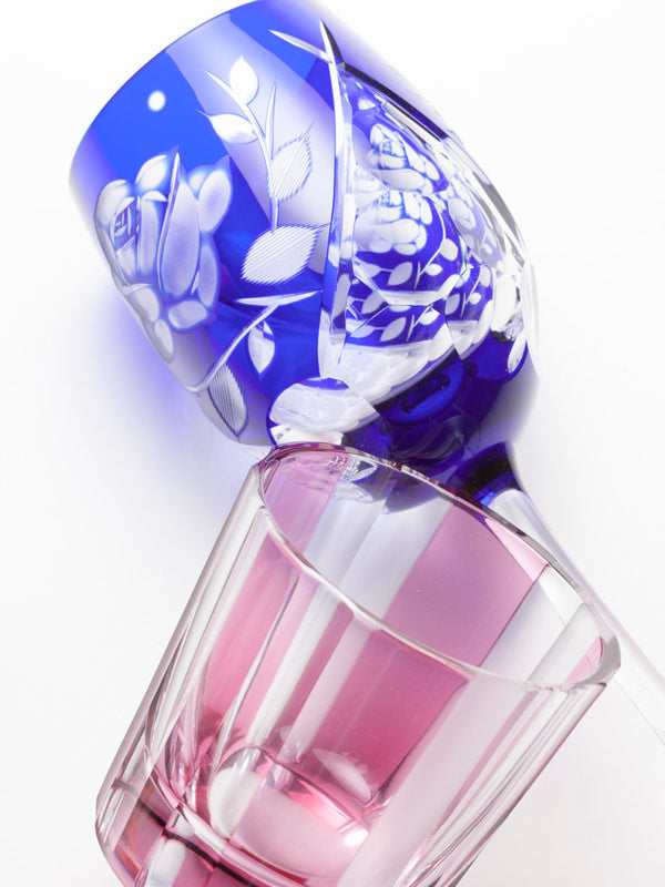 M-381-B 薔薇文様 ワイングラス ルリ - 硝子工房 彩鳳
