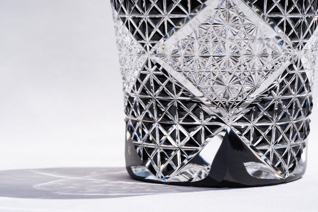 色被せガラスとは？江戸切子に使われるガラス：江戸切子解説⑥