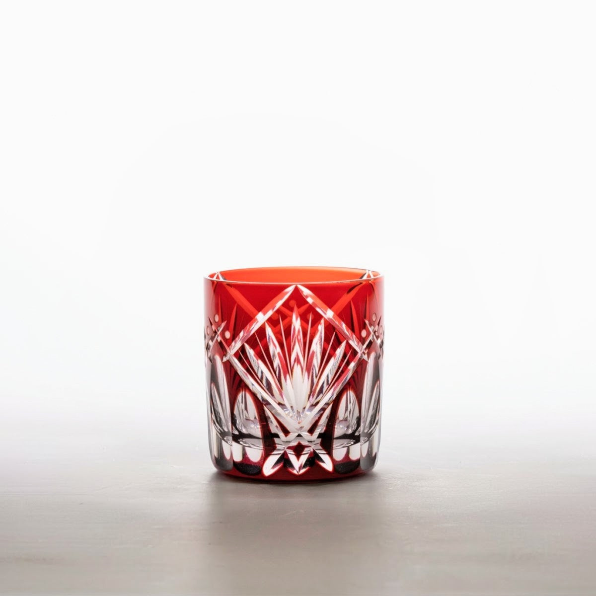 M-578 笹の葉菱文様 ぐい呑